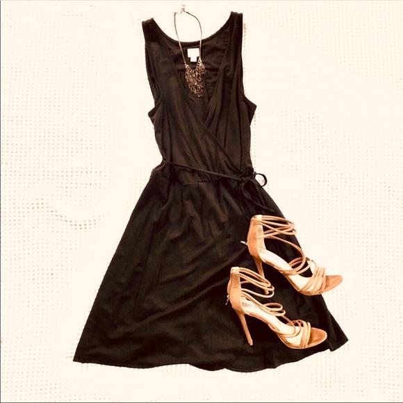 a new day Dresses & Skirts - 🍃A New Day 🍃Sleeveless faux rap black dress